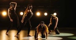 Movimentos, Bühnenbild, Stage set, Tanz, Dance, Lichtwand