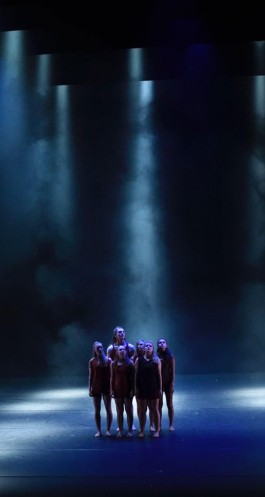 Movimentos, Bühnenbild, Stage set, Tanz, Dance, Spotlight