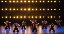 Movimentos, Bühnenbild, Stage set, Tanz, Dance, Lichtwand