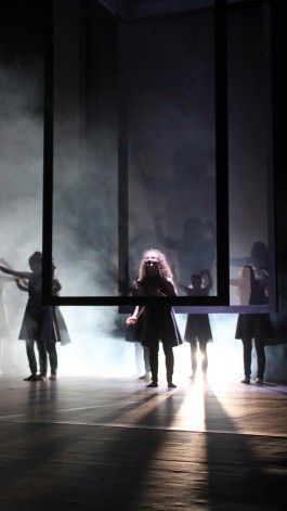 Movimentos, Bühnenbild, Stage set, Tanz, Dance, Kuben die leuchten, Licht und Schatten 