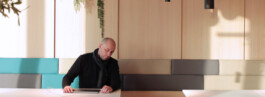 netgo, Bistro, Grünpflanzen, Sitzbank, Polsterung, Eiche, Berlin