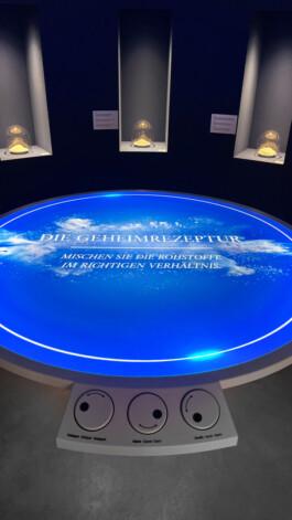 Villeroy & B och Welt, Markenwelt, Mischungsverhältnis, perfekte Mischung Keramik, interaktiver Tisch, Projektion